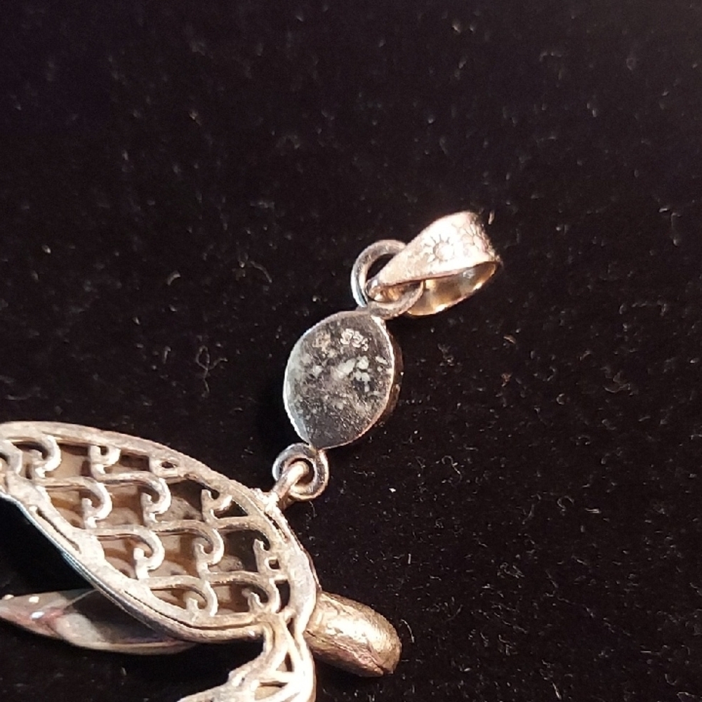 For the beautiful Leah.❤️Sterling Silver 925 Sea Turtle Pendant with Turqoise - Picture 5 of 6